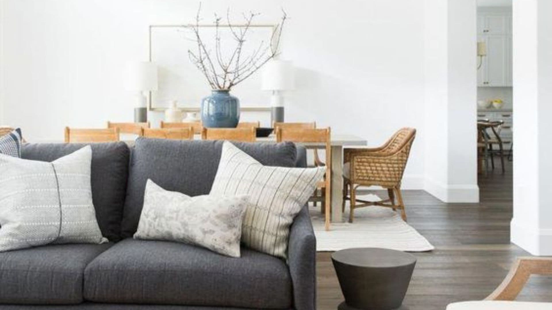 Woonkamer afscheiden met een bank!